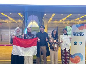 Duta Siswa Indonesia Raih Perunggu di Seoul International Invention Fair 2024 dengan Inovasi Pupuk dari Limbah Rokok